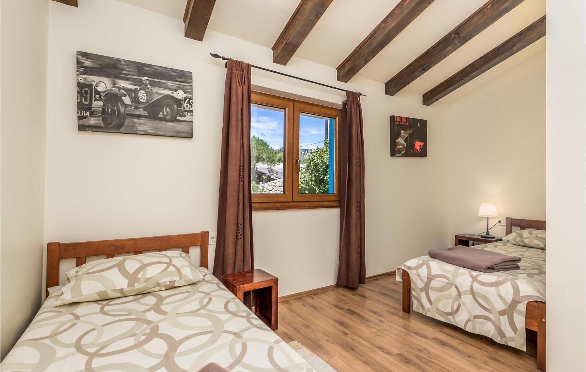 3 Bedroom Cozy Home In Palit Exterior foto